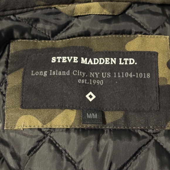 Steve Madden Camo Jacket - Picture 2 of 2